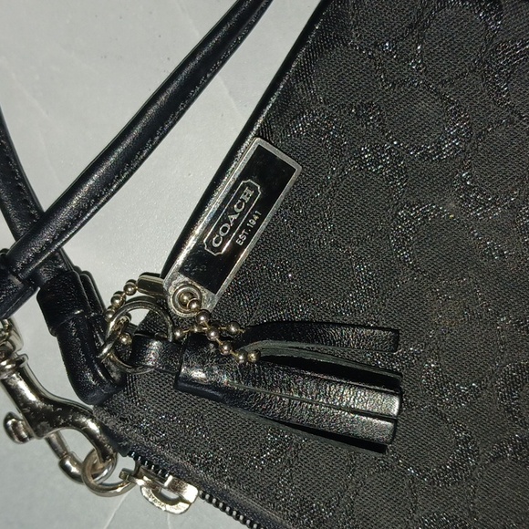 Coach Wristlet - Picture 2 of 4